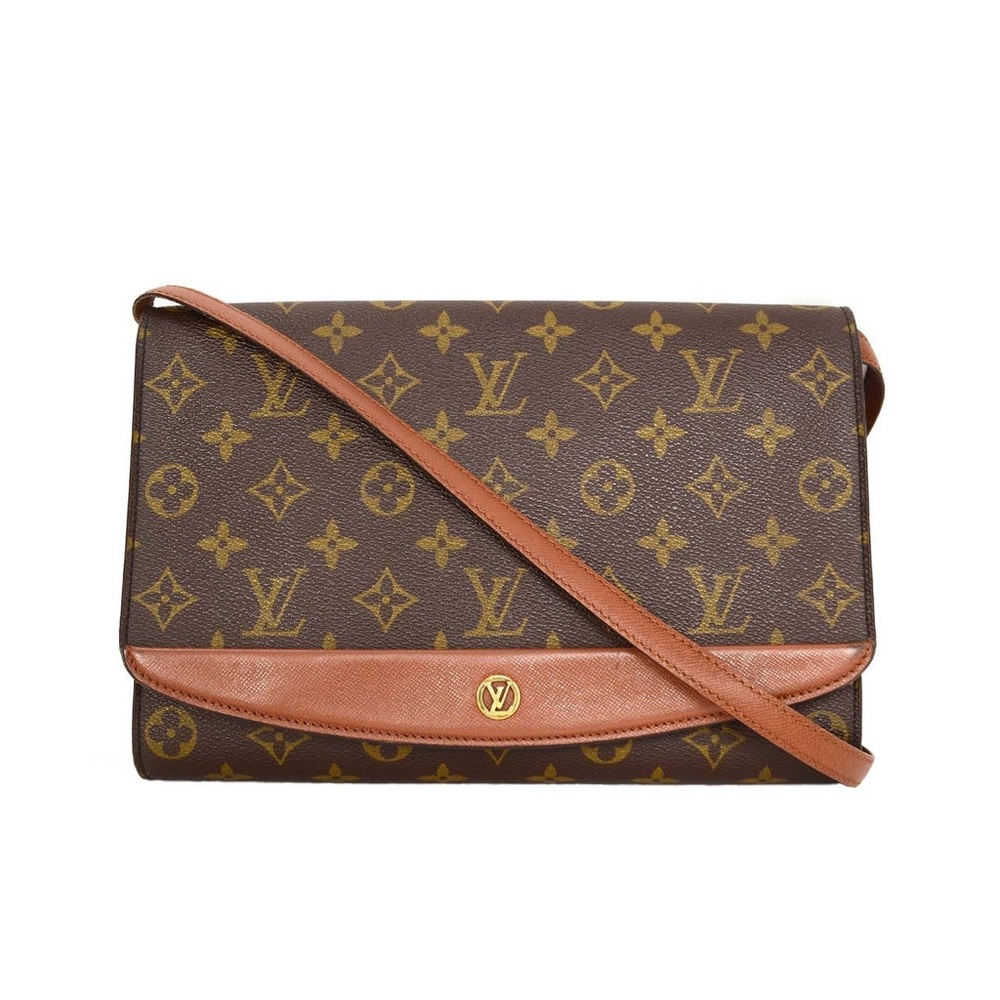 Vintage LV clutch * Excellent condition*
